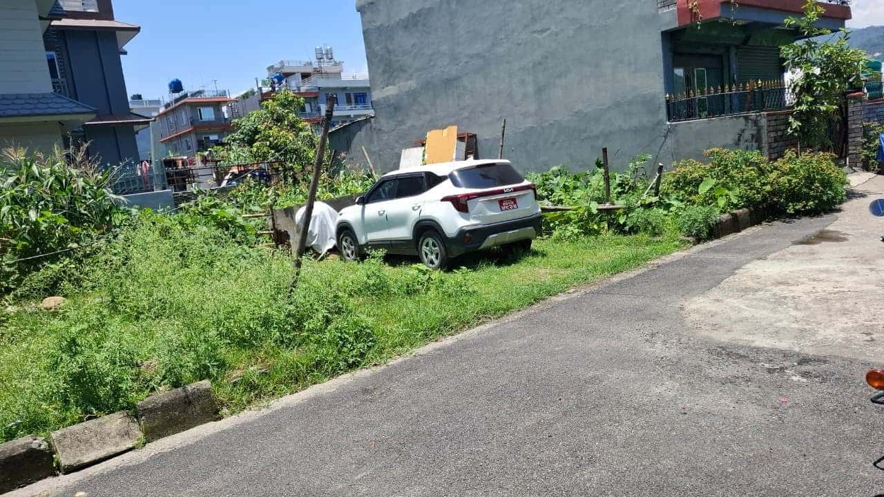 Land on Sale Chauthe