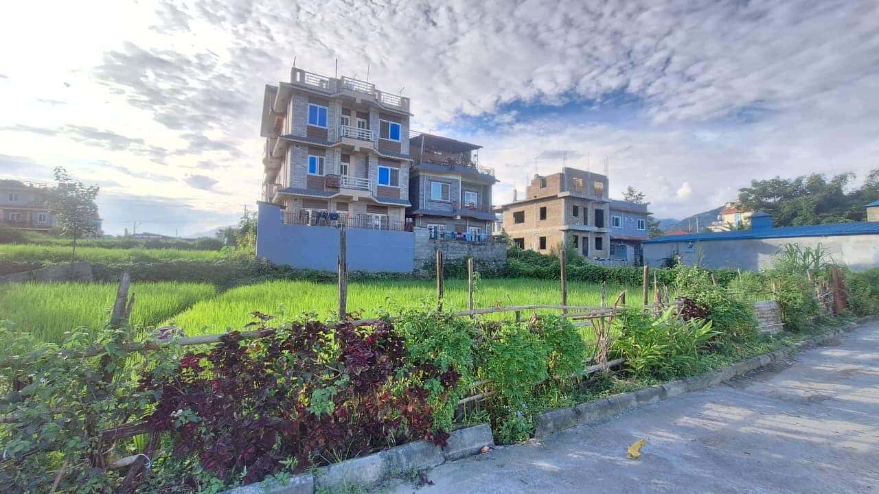 Land on sale BP Marga